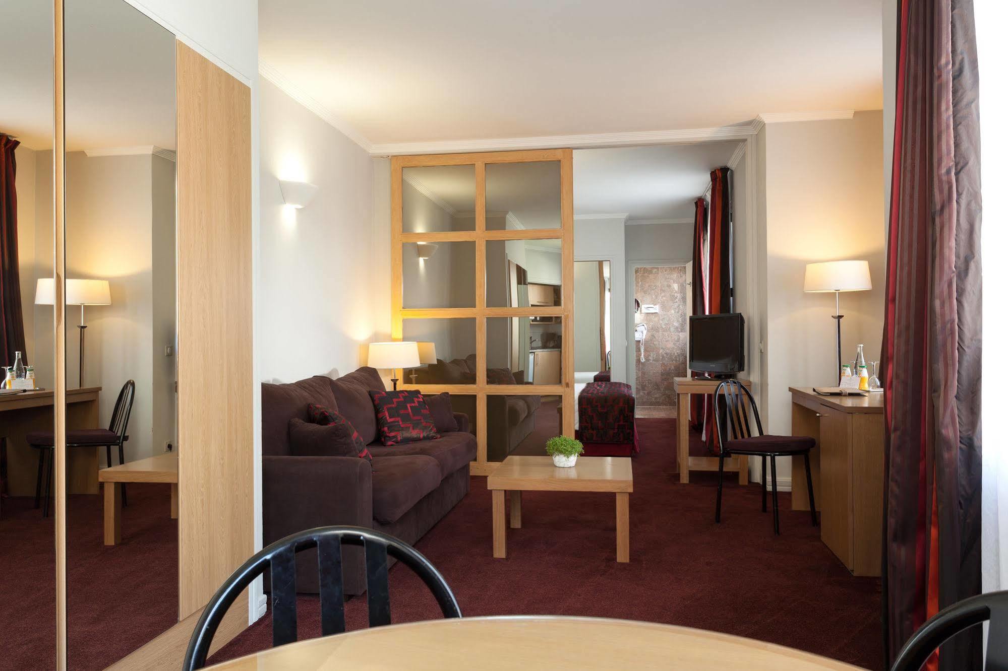 La Residence Du Roy Paris Champs Elysees Εξωτερικό φωτογραφία