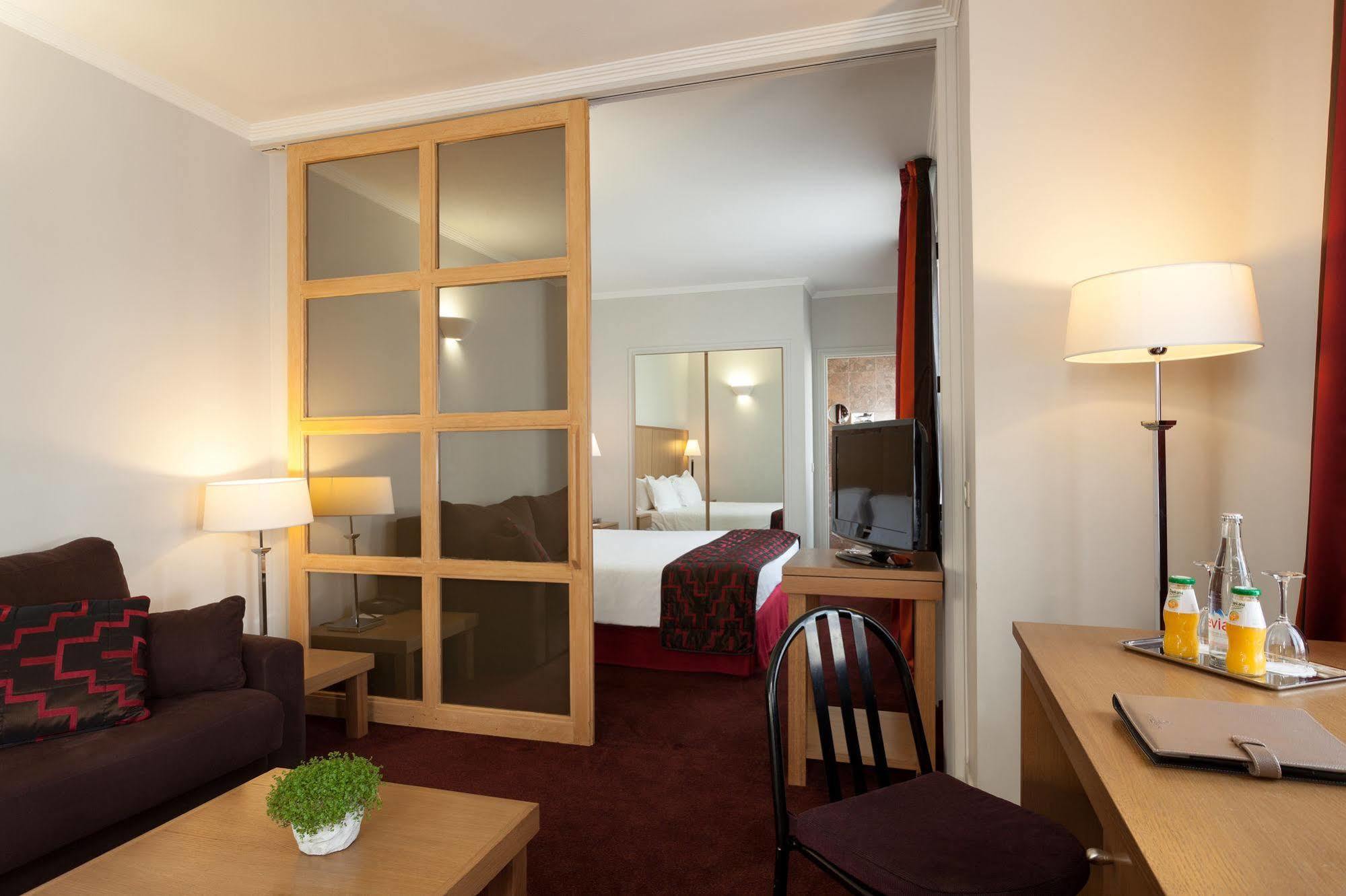 La Residence Du Roy Paris Champs Elysees Εξωτερικό φωτογραφία